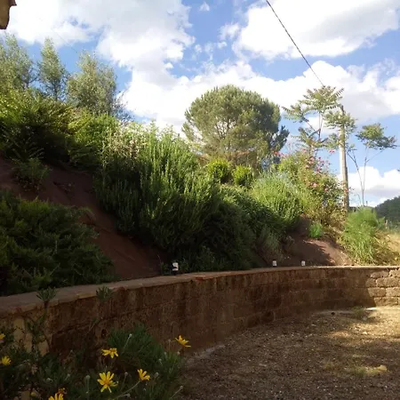 Santa Vittoria Sleeps 2 Pool Wifi *